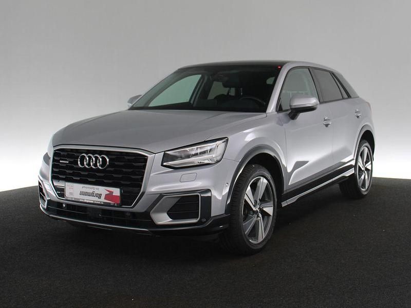 Gebraucht Audi Q2 Design 190 PS (139 kW) 2019 Silber / florettsilber SUV