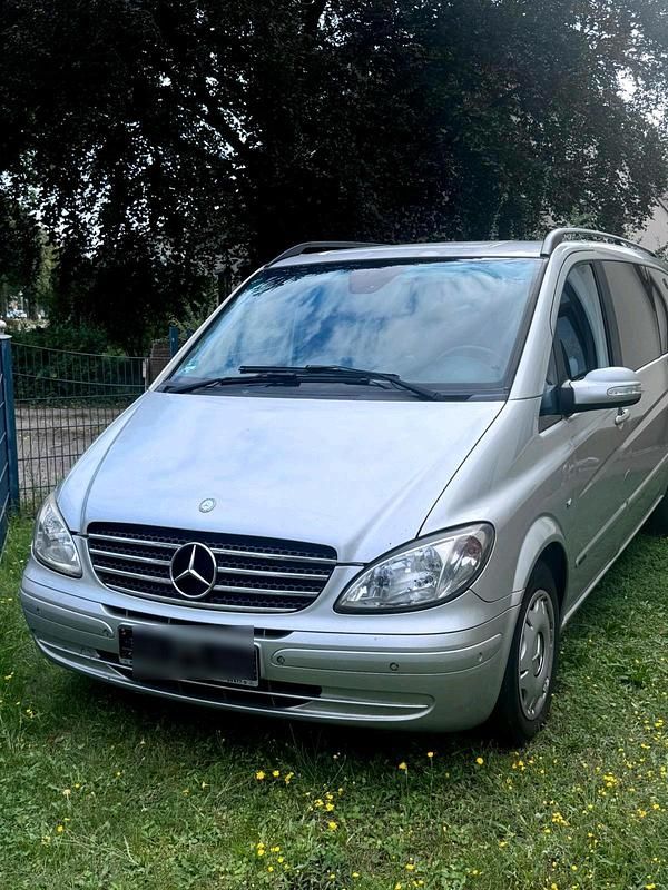 Gebraucht Mercedes Viano 204 PS (150 kW) 2008 Silber Van / Kleinbus