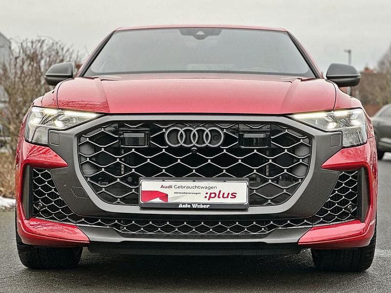 Gebraucht Audi RS Q8 Performance 640 PS (470 kW) 2024 Rot SUV