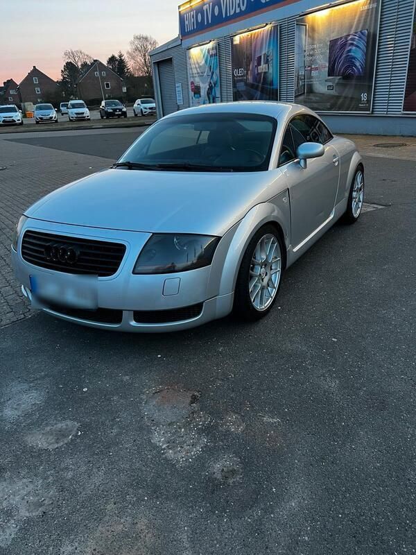 Silber Gebraucht 1998 Audi TT Coupé | 3.000 € (Guter Preis) - Bild 1/4