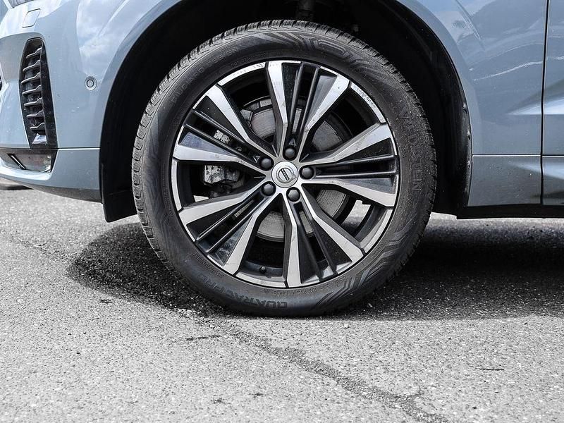 Gebraucht Volvo XC60 Ultimate 197 PS (144 kW) 2023 Thunder grey / metallic SUV