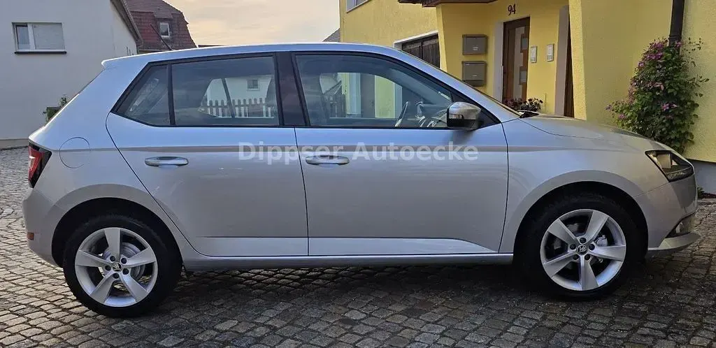 Gebraucht Skoda Fabia Cool Plus 75 PS (55 kW) 2018 Silber Limousine