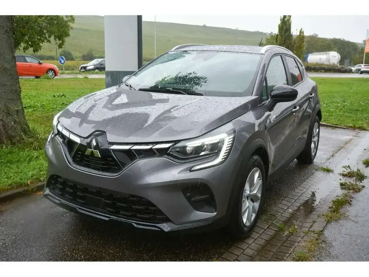 Gebraucht Mitsubishi ASX Plus 143 PS (105 kW) 2024 Anthrazitgrau SUV