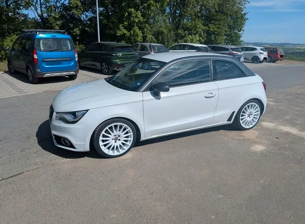Gebraucht Audi A1 Ambition 143 PS (105 kW) 2012 Weiß Kleinwagen
