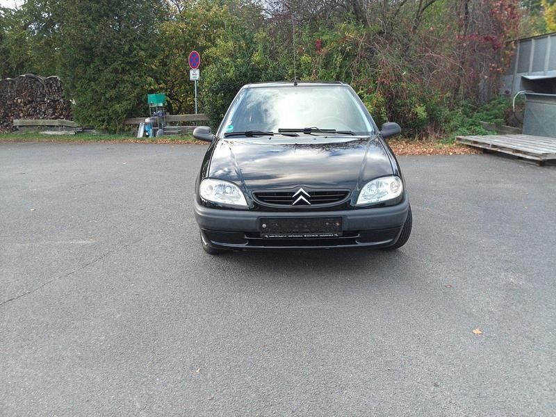 Gebraucht Citroën Saxo 60 PS (44 kW) 2002 Schwarz Kleinwagen