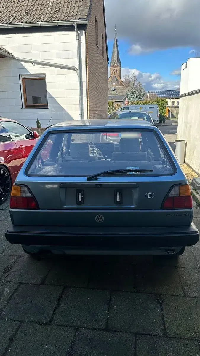 Second-hand VW Golf II 69 CP (50 kW) 1990 Albastru Hatchback