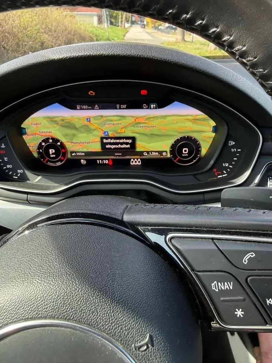 Gebraucht Audi A4 Sport 218 PS (160 kW) 2016 Schwarz Kombi