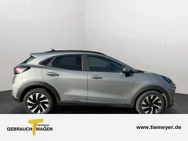 Gebraucht Ford Puma Titanium 125 PS (91 kW) 2022 Silber SUV