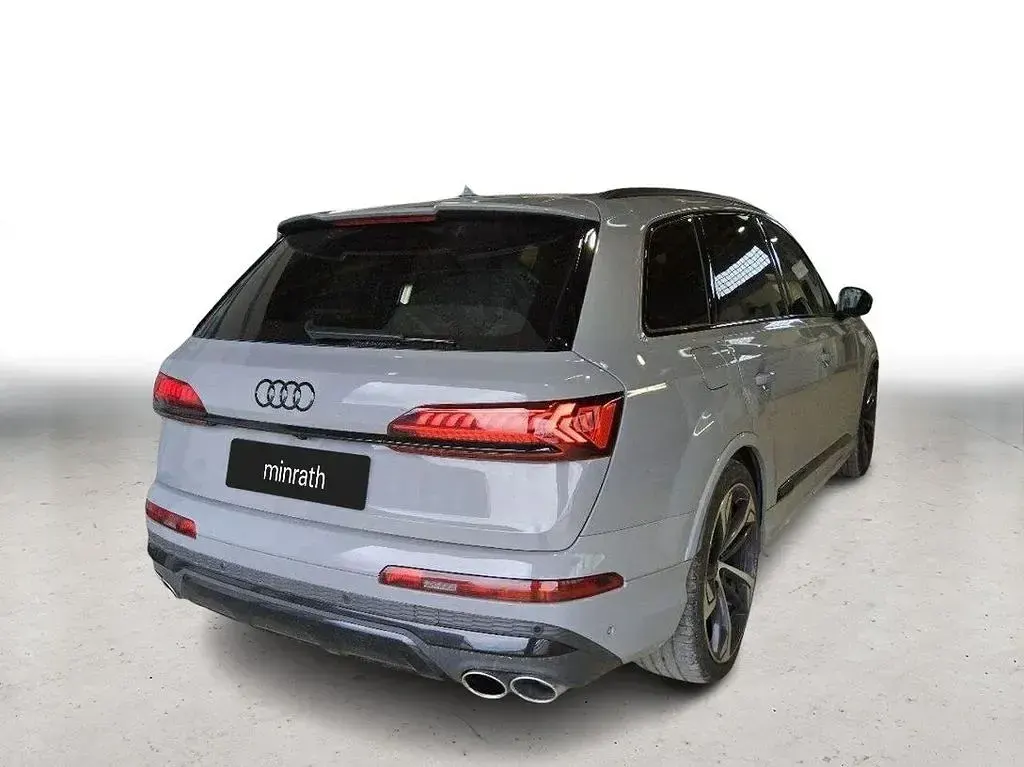Gebraucht Audi SQ7 Competition 507 PS (372 kW) 2023 Nardograu SUV