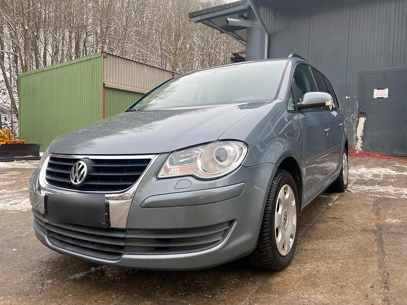 Gebraucht VW Touran 140 PS (102 kW) 2008 Silber Van / Kleinbus