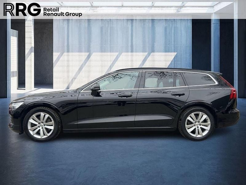 Gebraucht Volvo V60 197 PS (144 kW) 2023 Schwarz Kombi
