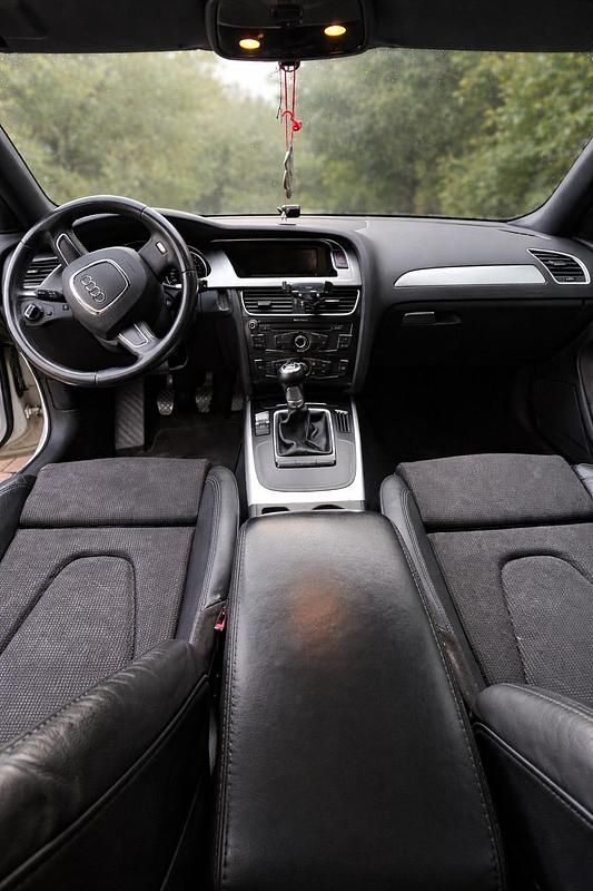 Gebraucht Audi A4 S-Line 120 PS (88 kW) 2009 Weiß Kombi