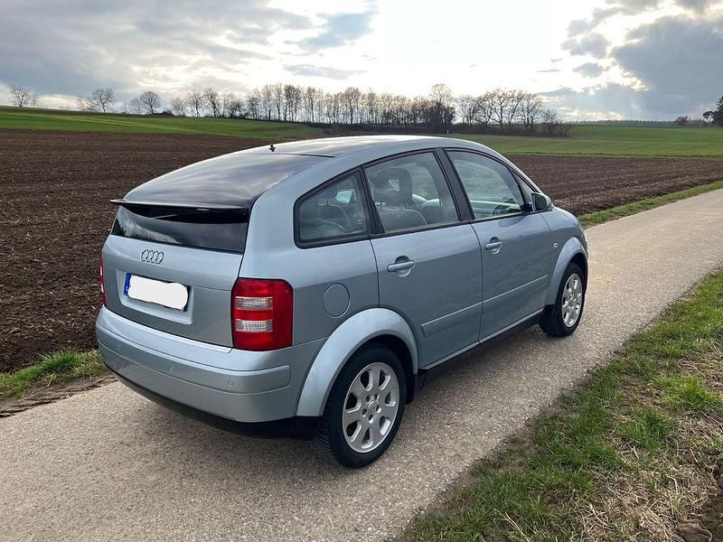 Gebraucht Audi A2 75 PS (55 kW) 2001 Blau Kleinwagen