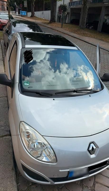 Gebraucht Renault Twingo 58 PS (42 kW) 2008 Silber Kleinwagen