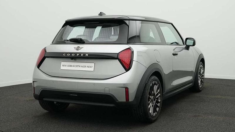 Gebraucht Mini Cooper Classic 156 PS (114 kW) 2024 Grau Kleinwagen