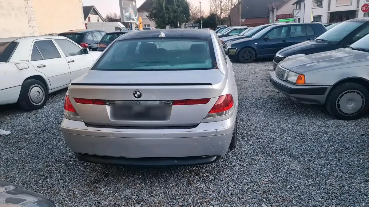 Gebraucht BMW 745 333 PS (244 kW) 2001 Grau Limousine