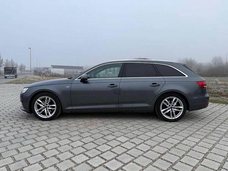 Gebraucht Audi A4 S-Line 150 PS (110 kW) 2016 Grau Kombi