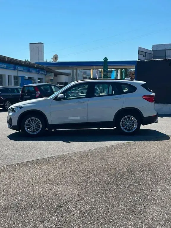 Gebraucht BMW X1 Advantage 192 PS (141 kW) 2020 Weiß SUV