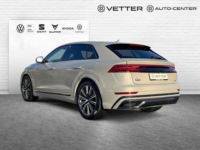 Gebraucht Audi Q8 S-Line 462 PS (339 kW) 2022 Beige SUV