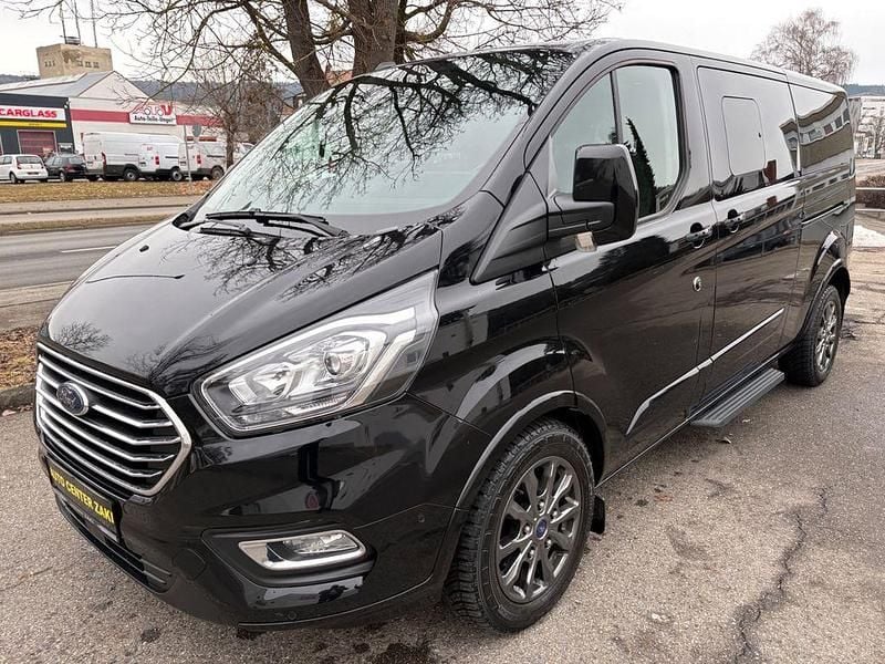 Schwarz Gebraucht 2021 Ford Tourneo Van / Kleinbus | 33.900 € (Superpreis) - Bild 1/4