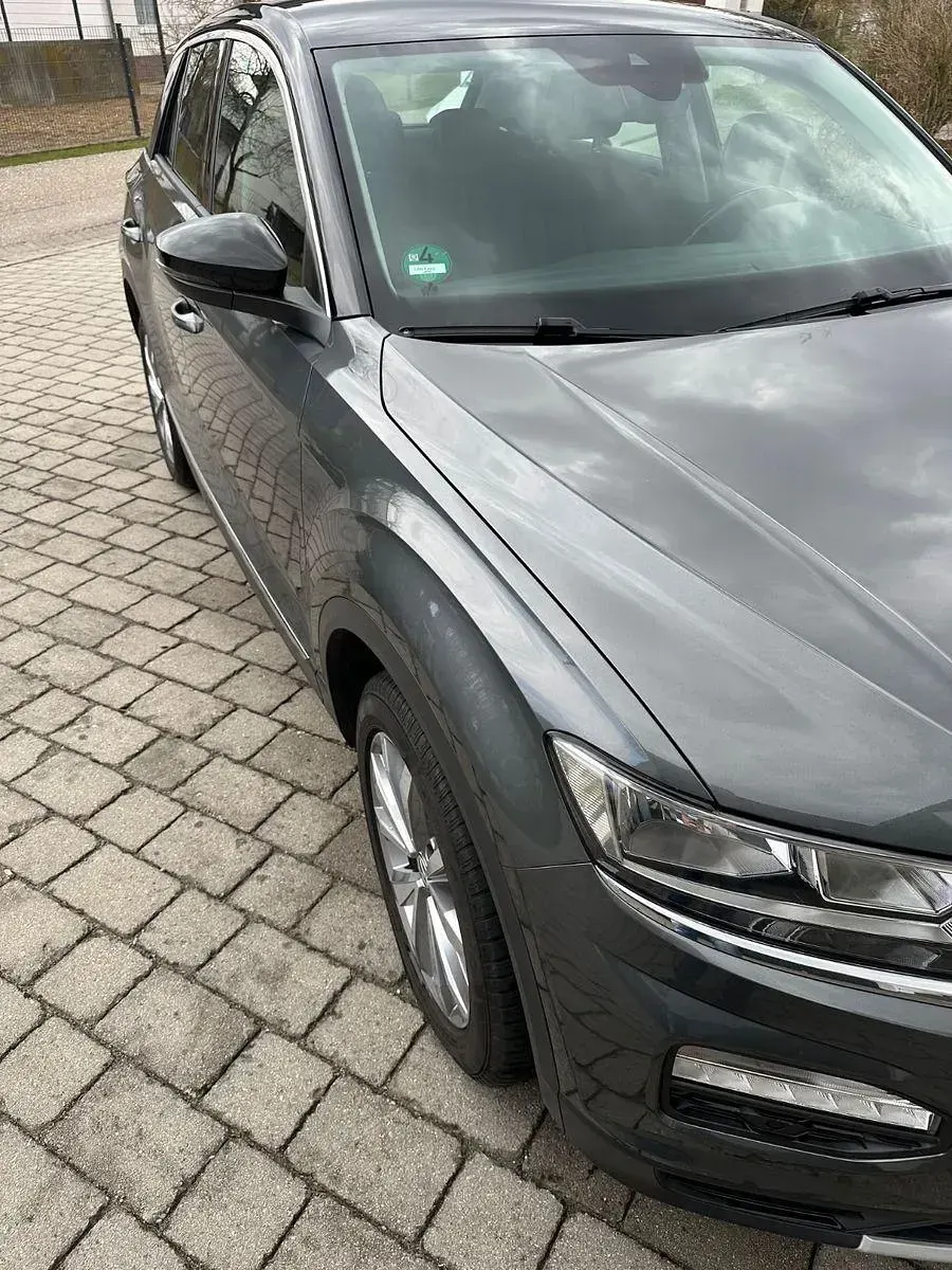 Gebraucht VW T-Roc Sport 150 PS (110 kW) 2018 Schwarz SUV