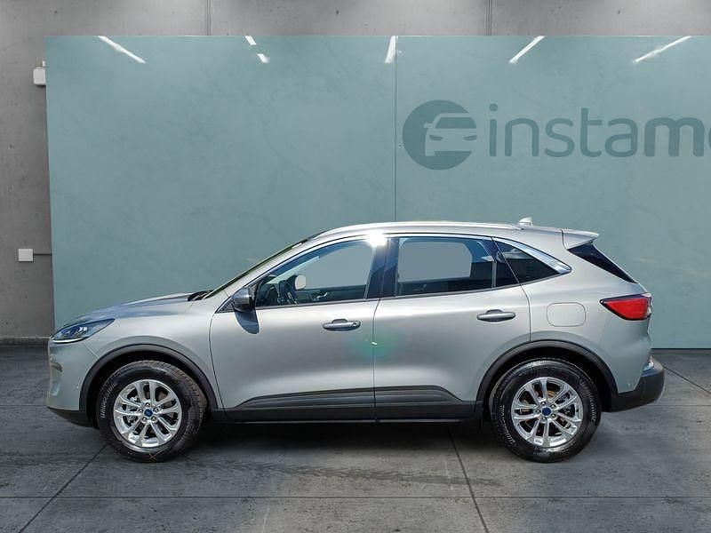 Gebraucht Ford Kuga 120 PS (88 kW) 2024 Silber SUV