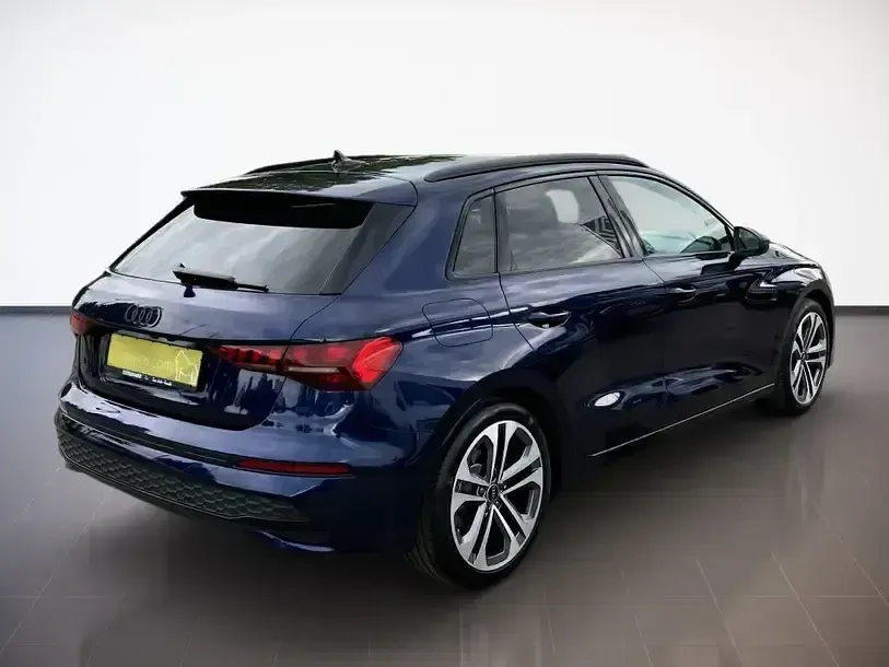 Gebraucht Audi A3 Advanced Plus 150 PS (110 kW) 2025 Navarrablau Limousine
