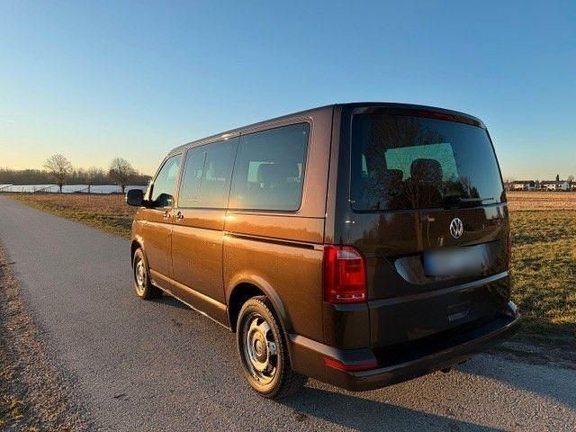 Second-hand VW T6 150 CP (110 kW) 2018 Maro Van