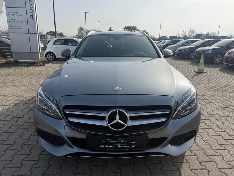 Gebraucht Mercedes C220 170 PS (125 kW) 2016 Grau Kombi