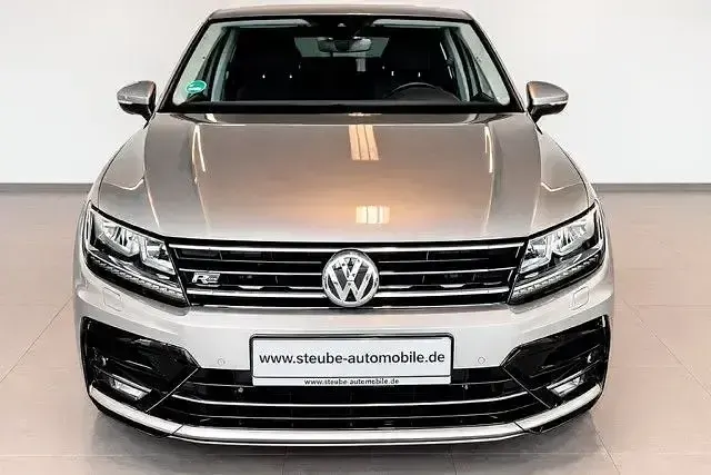 Gebraucht VW Tiguan Highline 190 PS (139 kW) 2019 Andere SUV