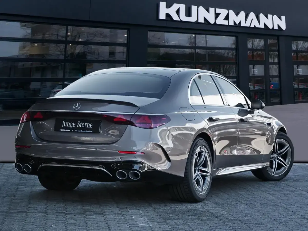 Second-hand Mercedes E53 AMG AMG 585 CP (430 kW) 2024 Maro Berlinǎ