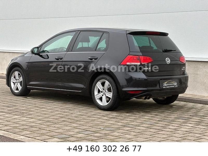 Gebraucht VW Golf VII Comfortline 125 PS (91 kW) 2014 Schwarz Limousine
