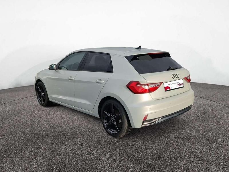 Gebraucht Audi A1 116 PS (85 kW) 2025 Tausilber metallic SUV