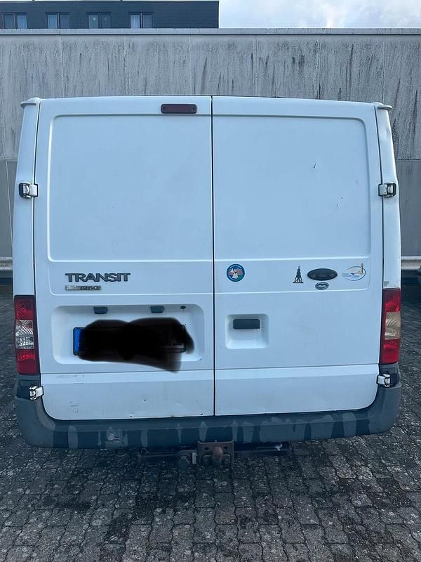 Second-hand Ford Transit 86 CP (63 kW) 2010 Alb Pickup