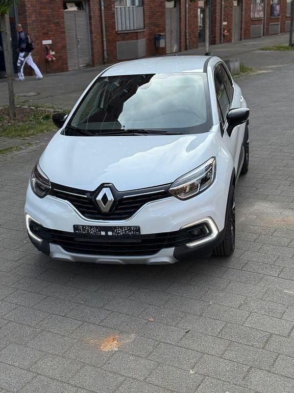 Weiß Gebraucht 2019 Renault Captur Intens SUV | 14.000 € (Fairer Preis) - Bild 1/4