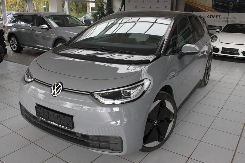 Grau Gebraucht 2021 VW ID.3 Pro Kleinwagen | 21.990 € (Guter Preis) - Bild 1/4