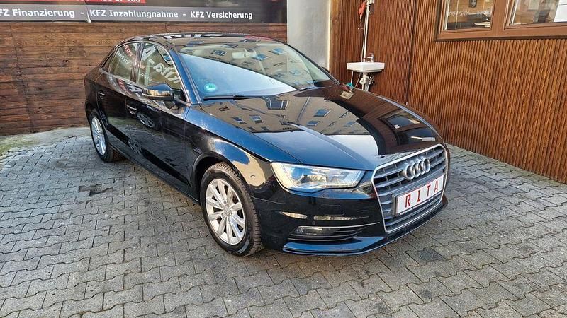 Gebraucht Audi A3 Attraction 110 PS (80 kW) 2016 Brillantschwarz Limousine