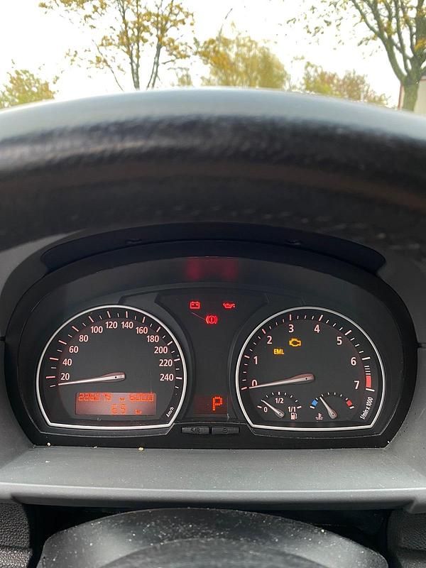 Schwarz Gebraucht 2004 BMW X3 SUV | 4.299 € (Guter Preis) - Bild 1/4