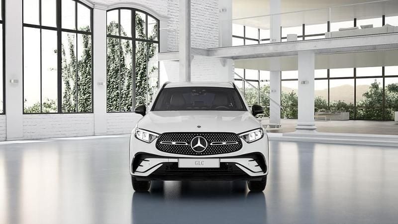 Unilack polarweiß Gebraucht 2024 Mercedes GLC220 AMG SUV | 52.900 € (Superpreis) - Bild 1/4