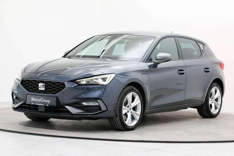 Gebraucht Seat Leon FR 204 PS (150 kW) 2022 Grau Limousine