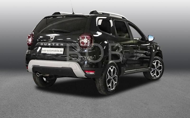 Gebraucht Dacia Duster Celebration 150 PS (110 kW) 2021 Perlmuttschwarz (schwarz) SUV