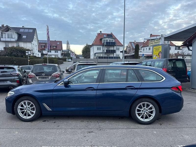 Gebraucht BMW 530 286 PS (210 kW) 2020 Blau Kombi