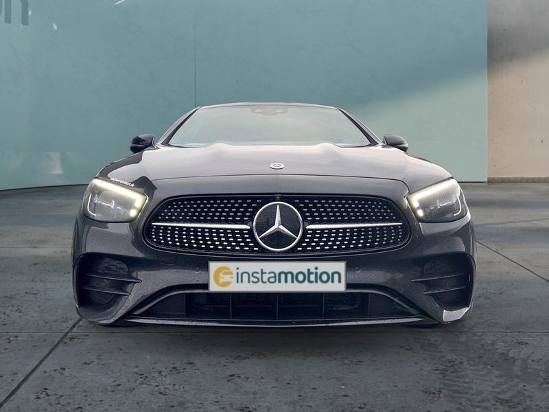 Gebraucht Mercedes E400 AMG line 340 PS (250 kW) 2022 Grau Coupé