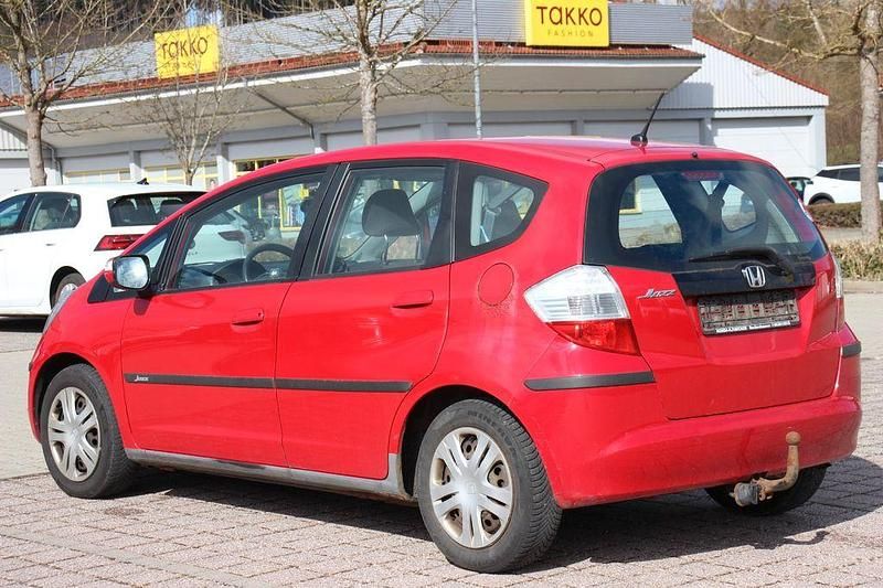 Gebraucht Honda Jazz 99 PS (72 kW) 2008 Rot Kleinwagen