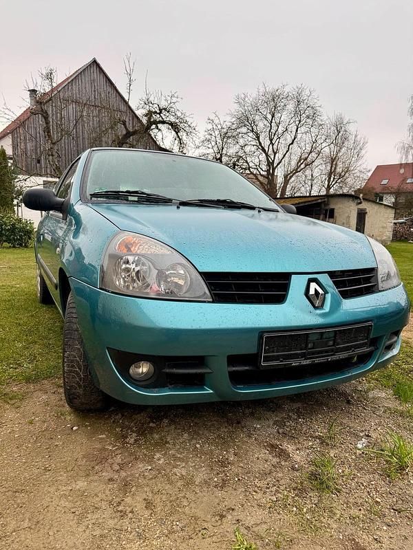 Gebraucht Renault Clio II 58 PS (42 kW) 2006 Blau