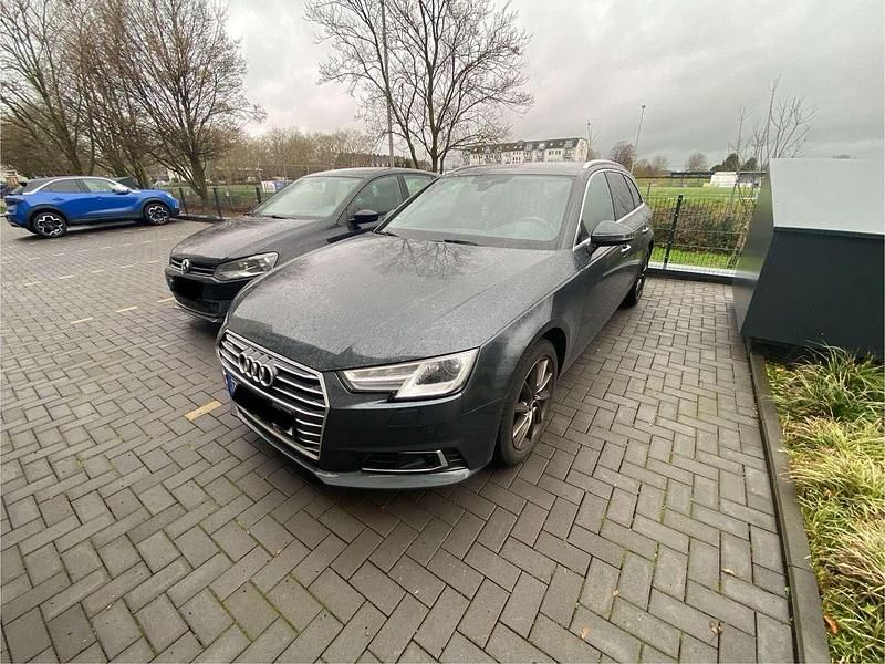 Gebraucht Audi A4 Design 252 PS (185 kW) 2017 Grau Kombi