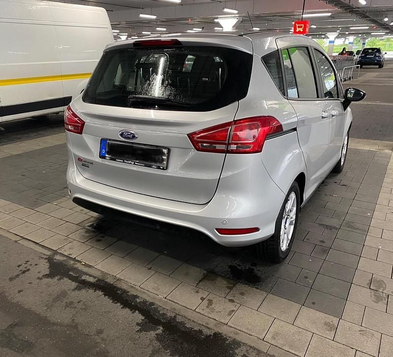 Grau Gebraucht 2015 Ford B-MAX Van / Kleinbus | 8.999 € (Guter Preis) - Bild 1/4