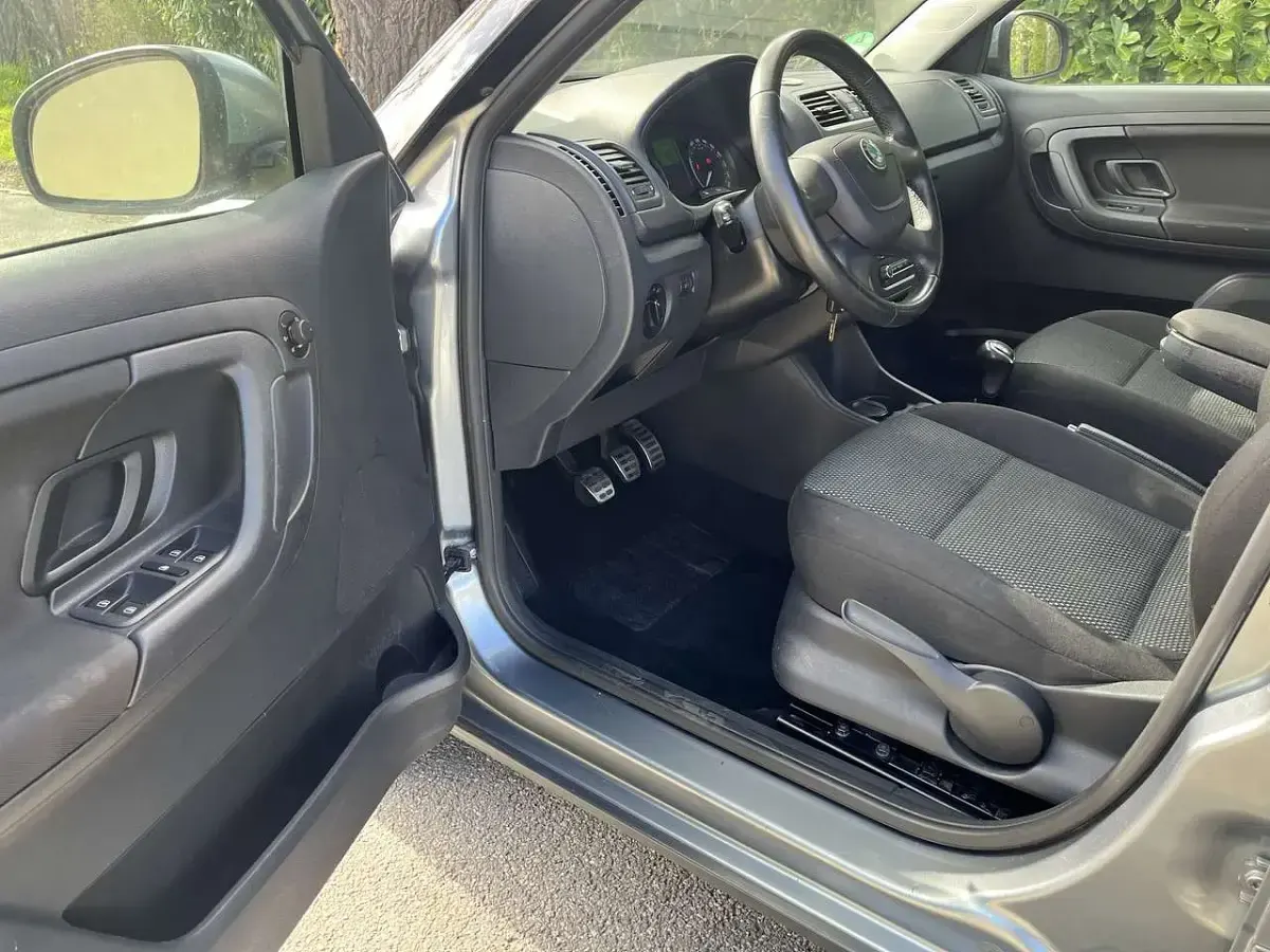 Gebraucht Skoda Fabia 86 PS (63 kW) 2012 Grau Kombi