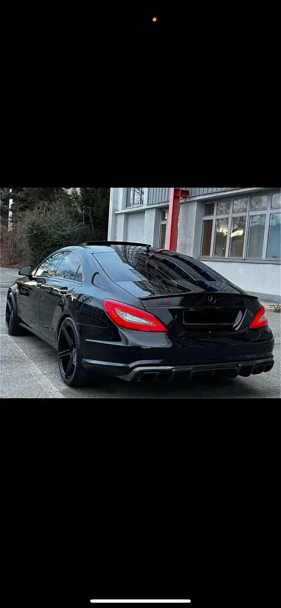 Gebraucht Mercedes CLS63 AMG AMG 525 PS (386 kW) 2012 Schwarz Limousine