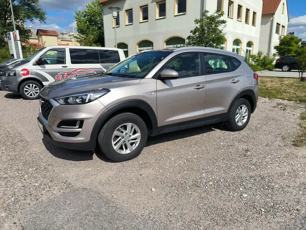 Gebraucht Hyundai Tucson Trend 132 PS (97 kW) 2018 Beige SUV